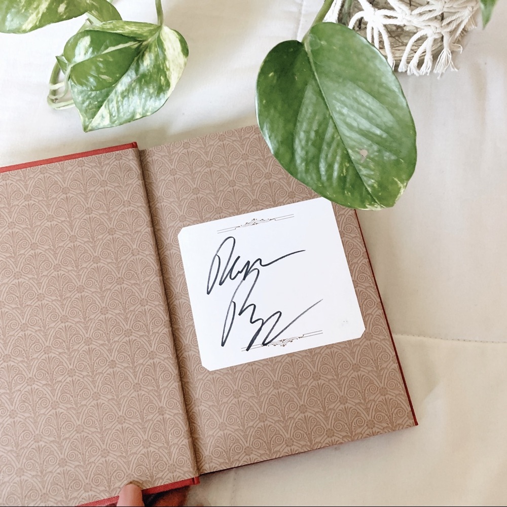 SIGNED Miss Peregrine’s Home for Peculiar Children